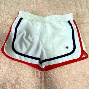 Champion Girls White Shorts ✨ LIKE NEW ✨